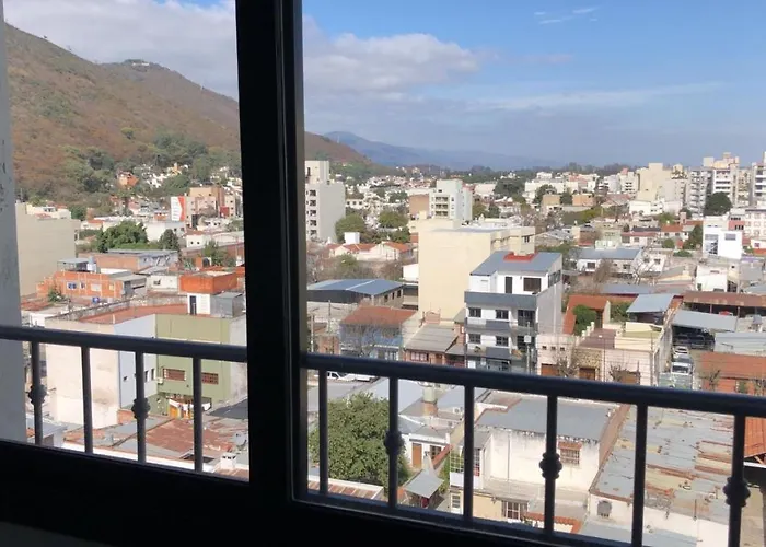 El Despertar En Los Cerros
